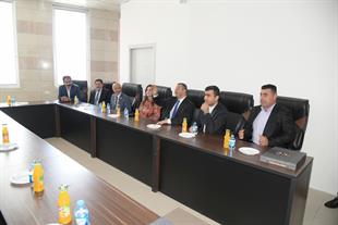 ئەلبوومی وێنەکانی کردنەوە ناوەندی بازرگانی و خانە